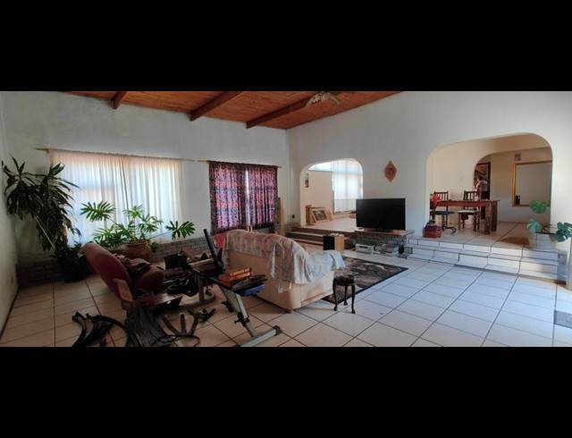 3 BEDROOM HOUSE FOR SALE IN KUILS RIVER SOUTH